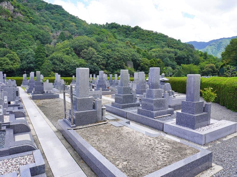 奥水間霊園