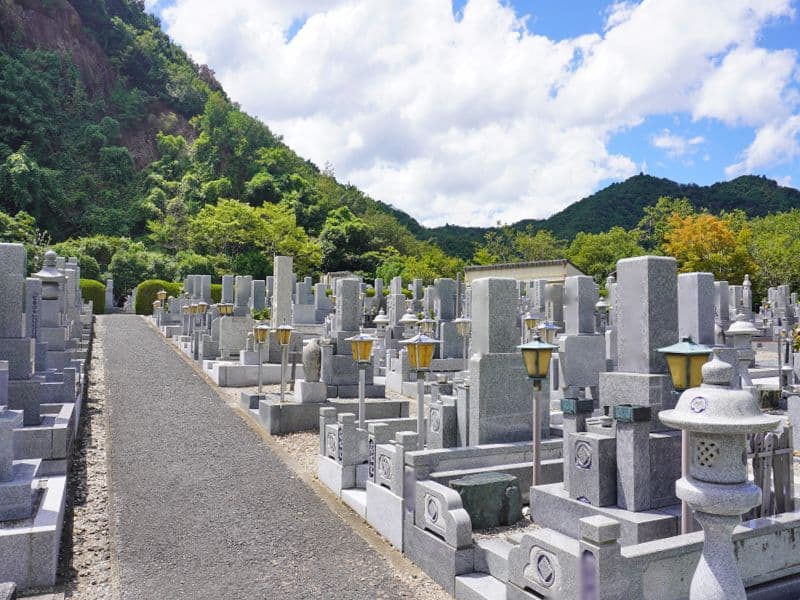 奥水間霊園