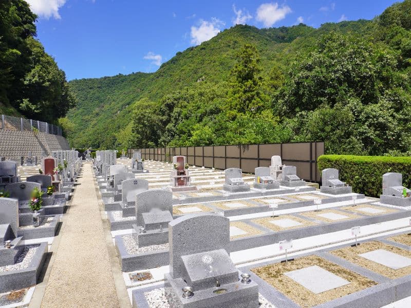 奥水間霊園