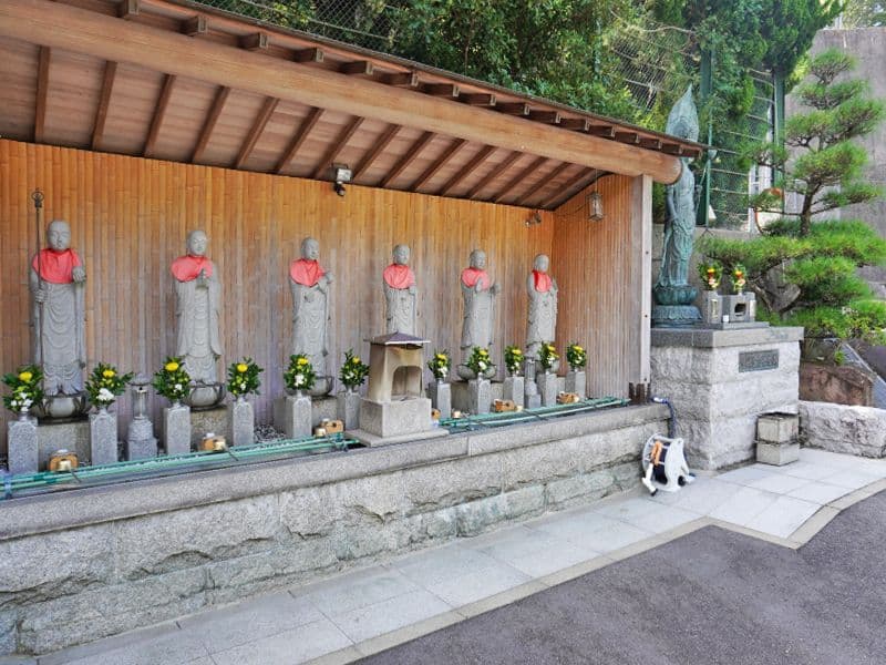 奥水間霊園