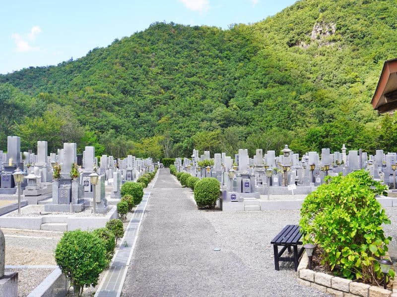 奥水間霊園