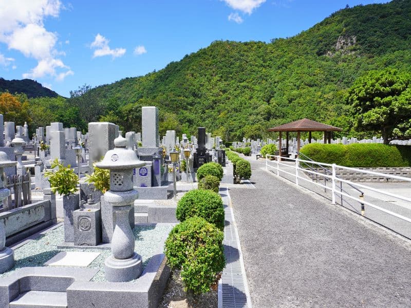 奥水間霊園