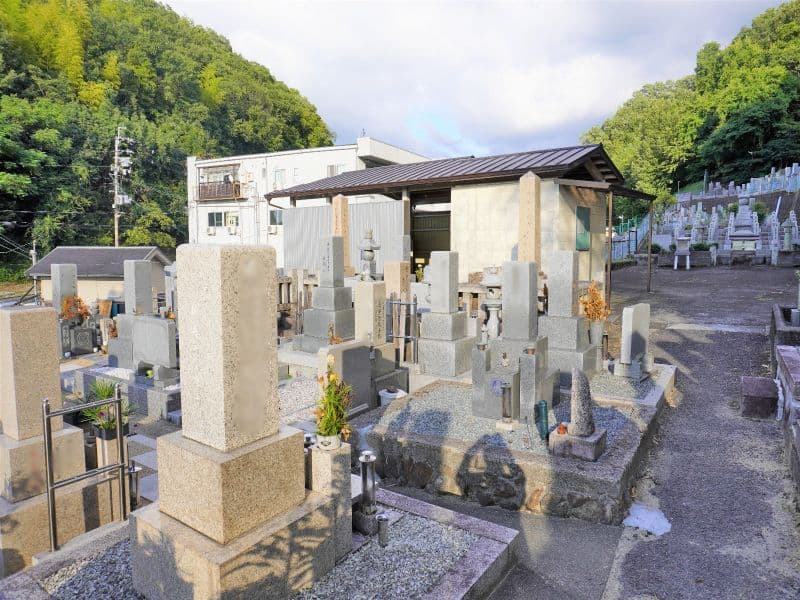 三日市墓地