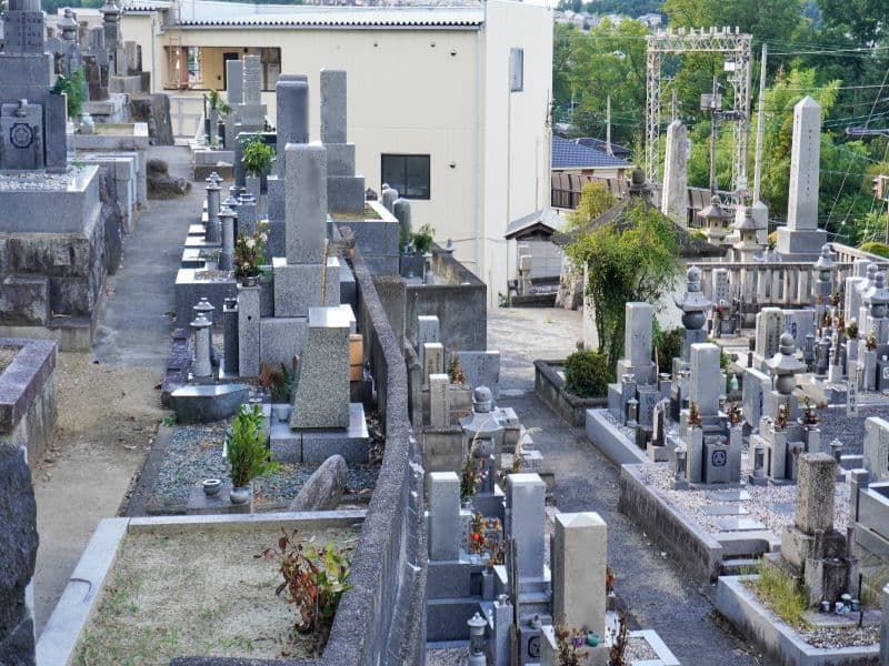三日市墓地