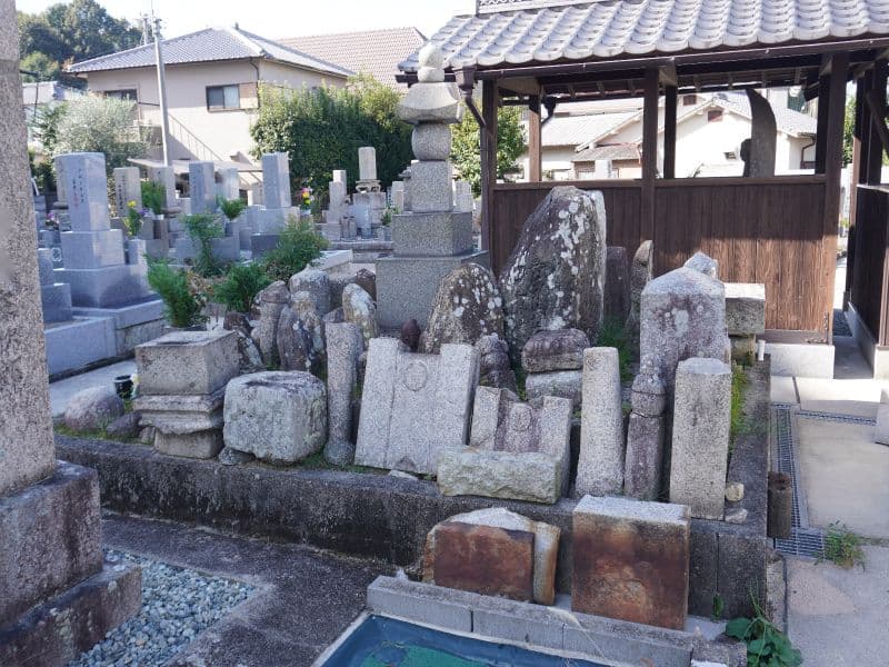 牧落墓地