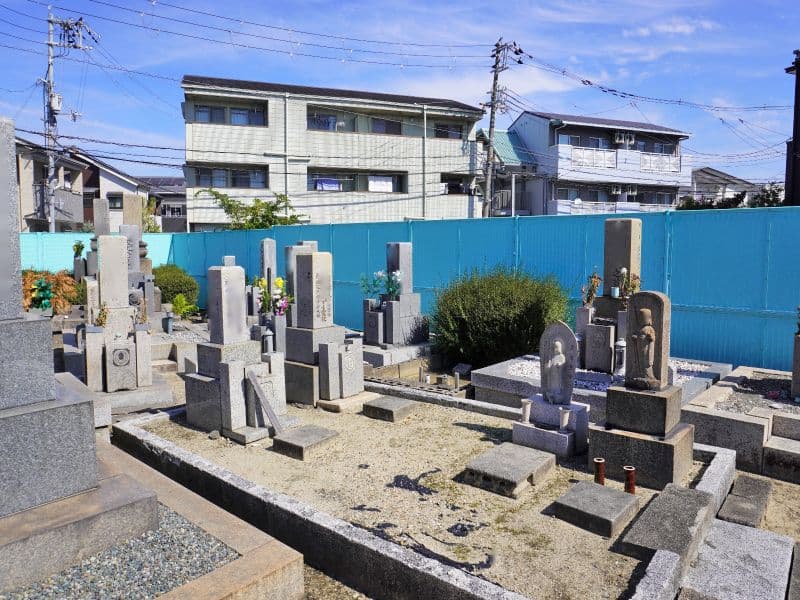 吹田市有 新田墓地