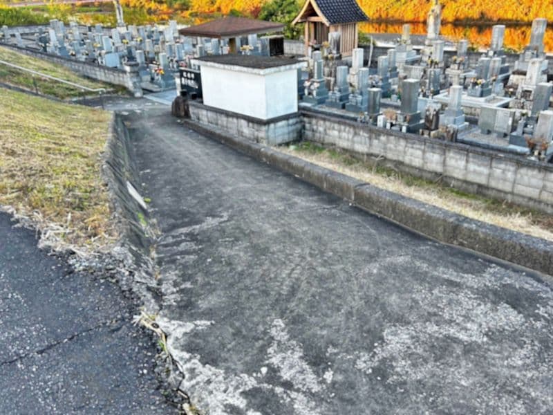 羽島市営 東小熊墓地