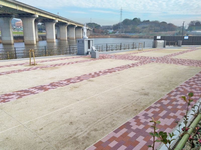 福山東墓苑
