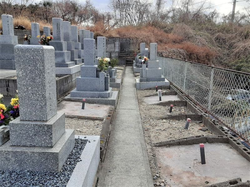 藤阪区墓地