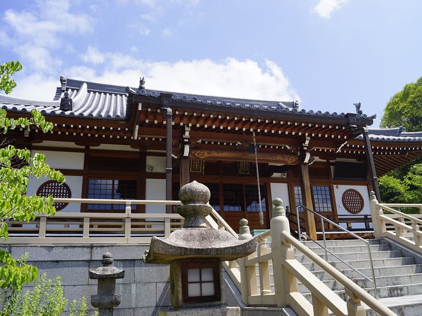 達磨寺墓地