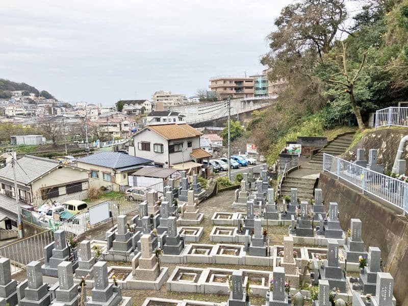 塩屋墓地