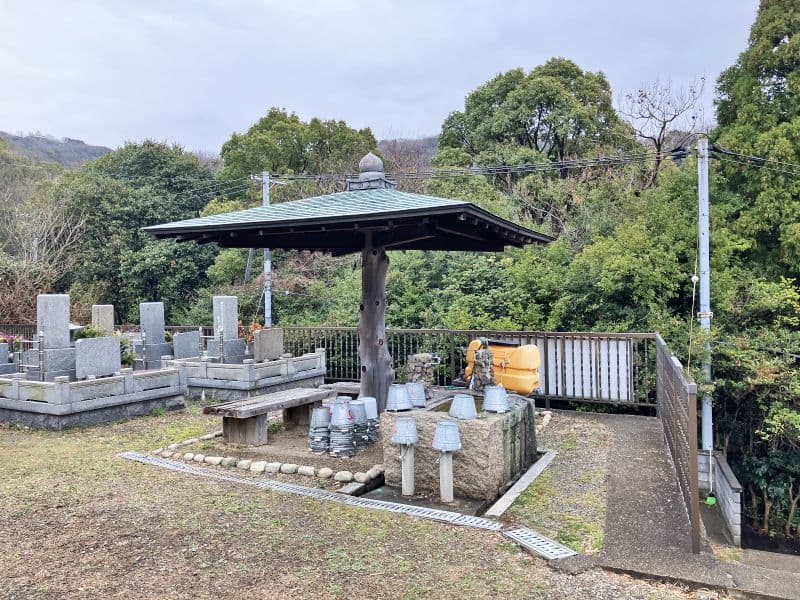 塩屋眺海墓苑