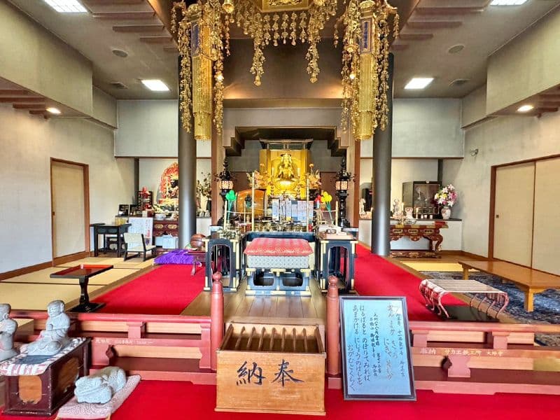 御橋観音寺 のうこつぼ
