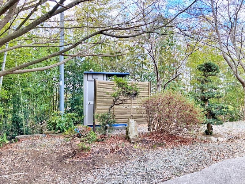 横山墓地