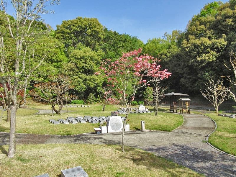 やすらぎ霊園 竹中墓地