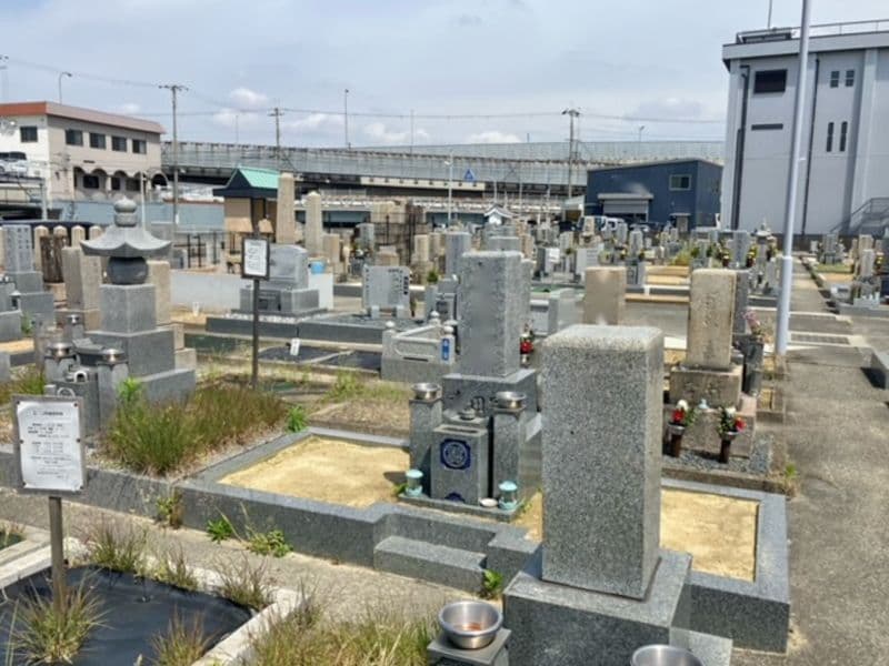 大堀共同墓地