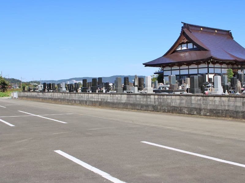 徳成寺墓地
