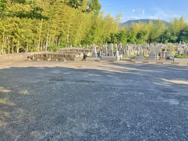 紀の川市営 矢倉墓地