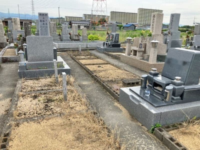 一須賀共同墓地