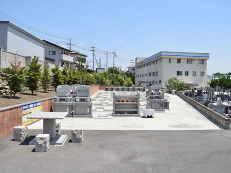 安中下之堀共同墓地