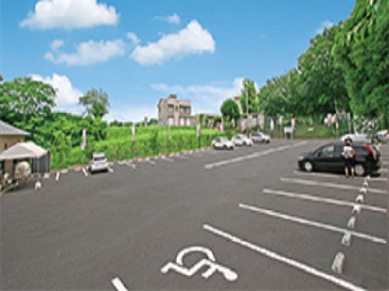 花見川犢橋霊園　駐車スペース