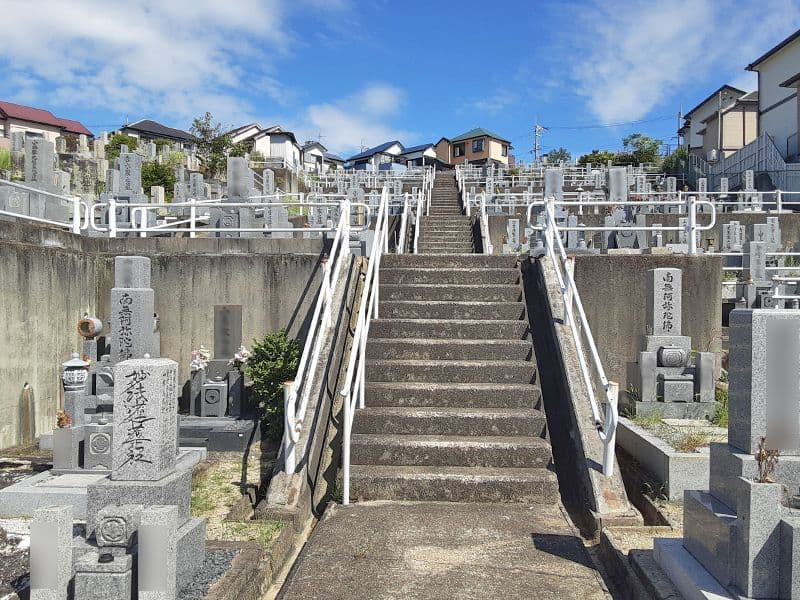 楠葉墓地