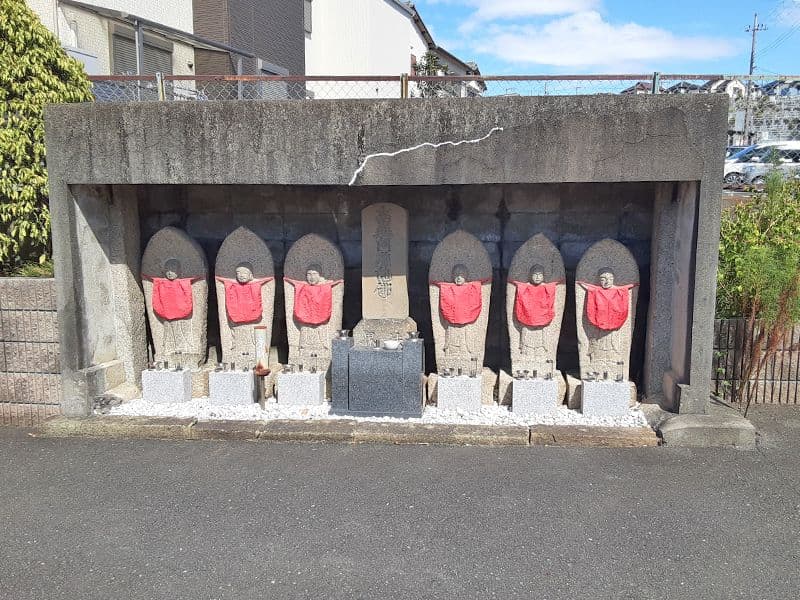 楠葉墓地