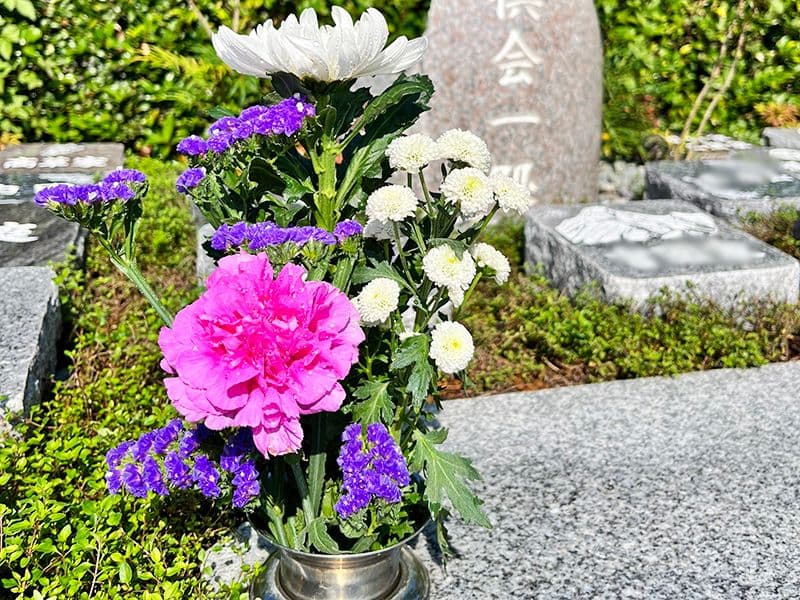 浄信寺「プレミアム栗橋静桜の里樹木葬墓地」