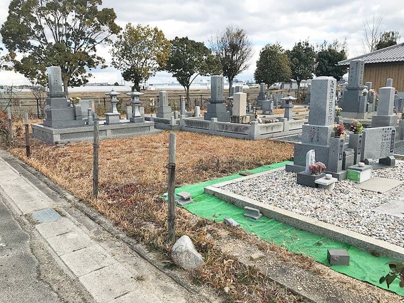 栗東市営 十里墓地