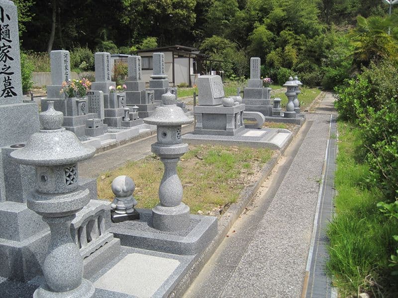観音寺五日市墓苑