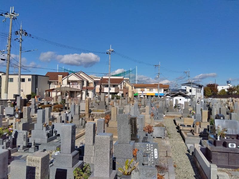 戸ノ内墓地