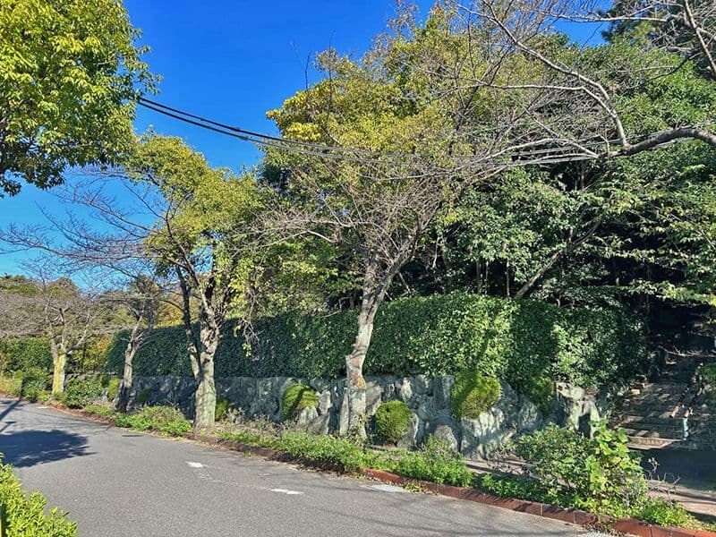 半田市営 成岩墓地