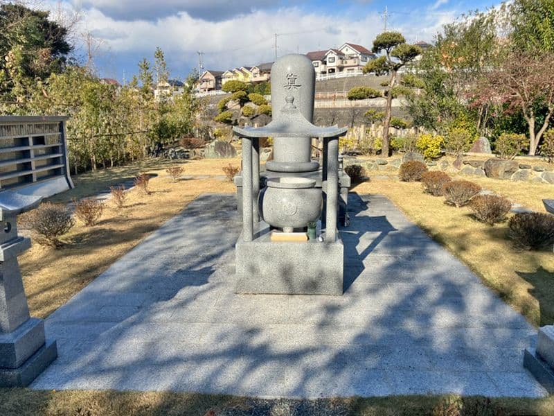 本覚寺墓苑