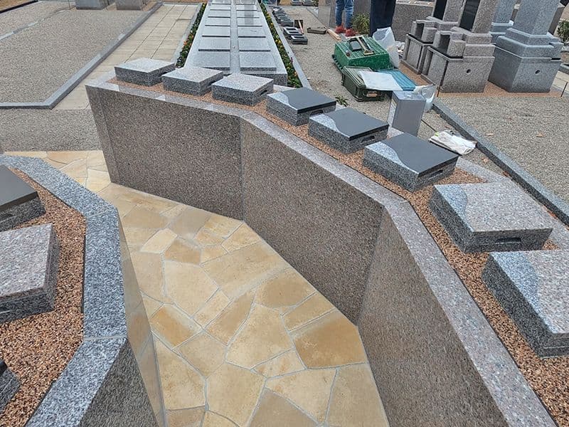 薬師院沼田墓苑