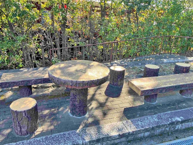 郡家西墓地