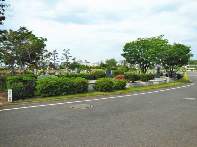 大阪市設 服部霊園