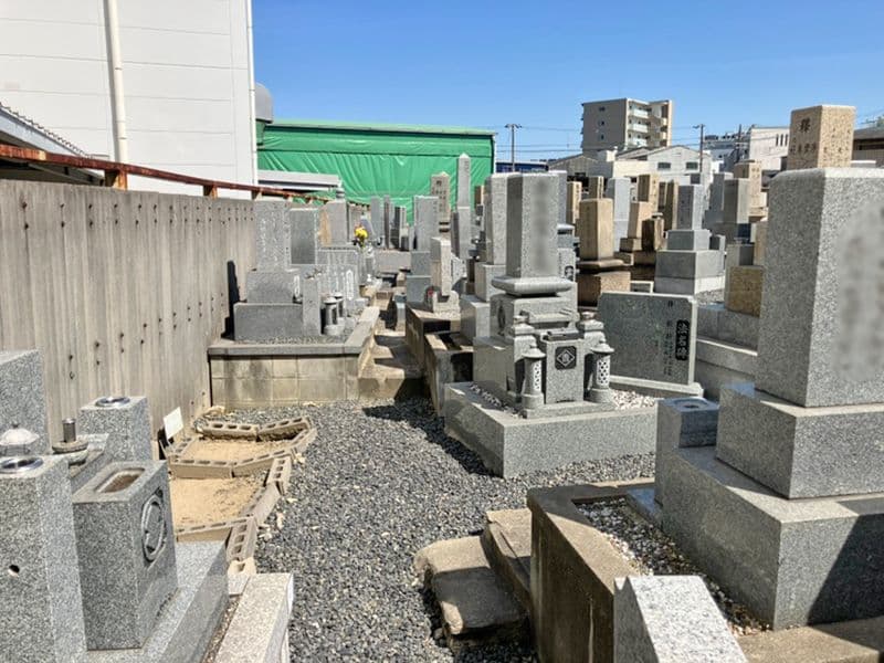 三津屋霊園