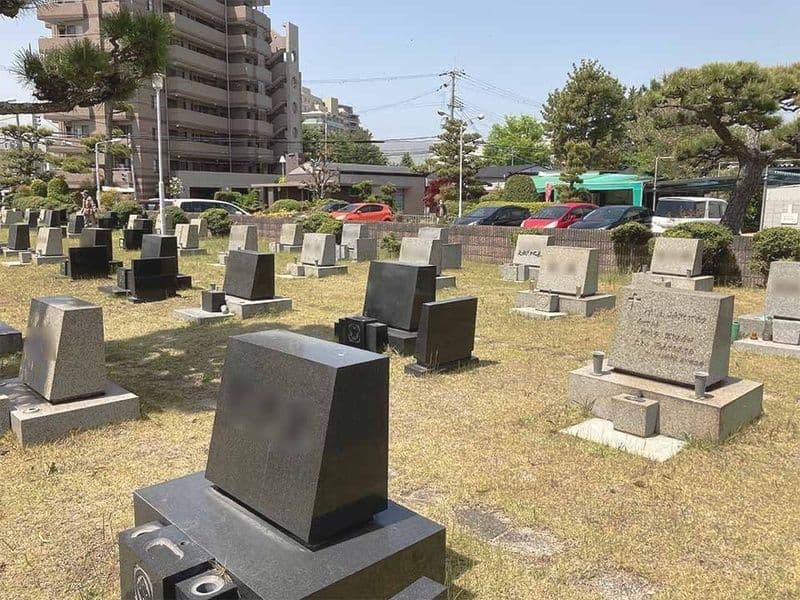 芝墓地エリア
