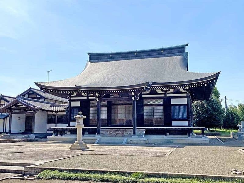本堂外観